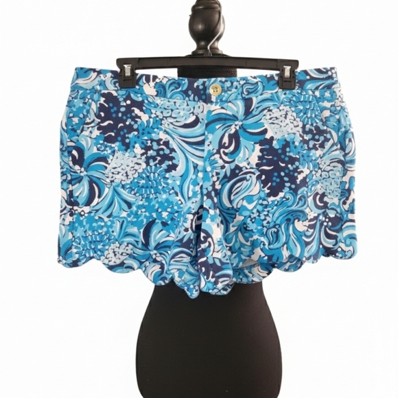 Lilly Pulitzer Pants - Lilly Pulitzer White and Blue Knit Shorts